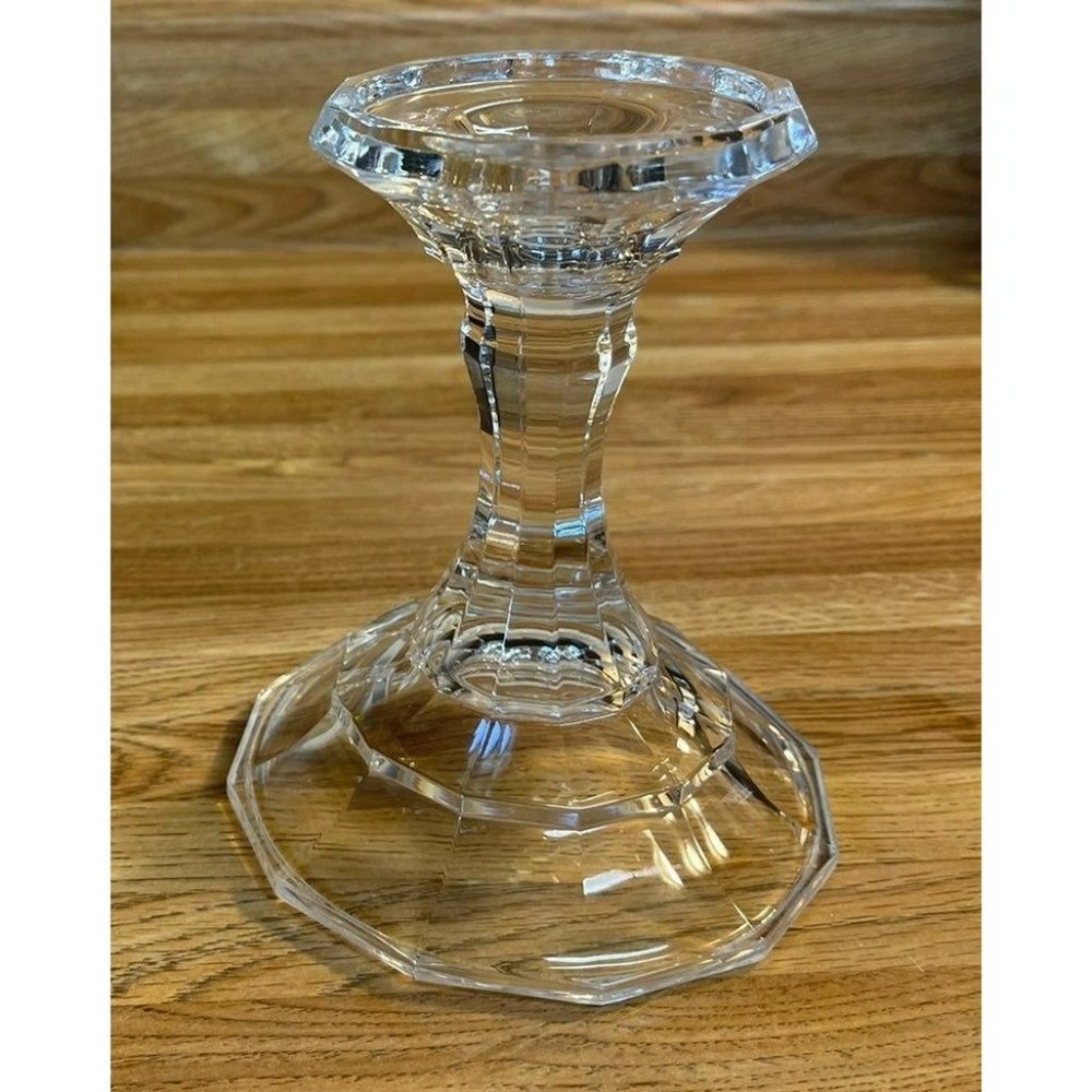 Glass candlestick